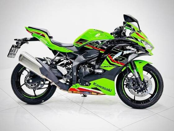 KAWASAKI NINJA ZX-4R KAWASAKI NINJA ZX-4R